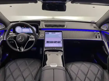 Photo 110 Mercedes CLA sse S Maybach 580 e 9G-Tronic 4-Matic