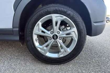 Photo 90 Hyundai Kona  1.0 T-GDi 120 Hybrid 48V