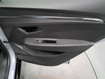 Photo 22 Renault Megane Gén. V (BCB) Ph1 Evo Techno 5