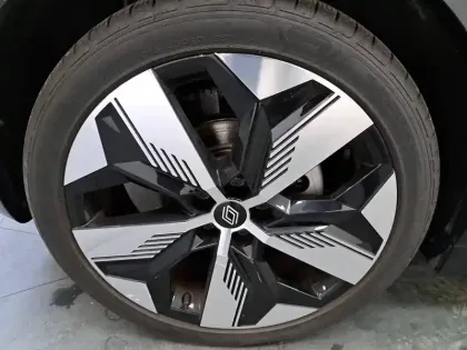 Photo 58 Renault Megane  E-Tech 220 ch autonomie confort GSR2