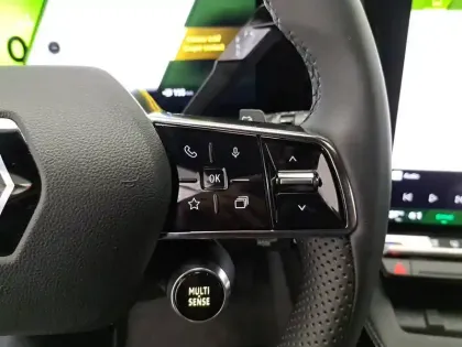 Photo 75 Renault Megane  E-Tech 220 ch autonomie confort GSR2