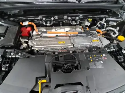 Photo 13 Renault Megane Gén. V (BCB) Ph1 Evo Techno 5