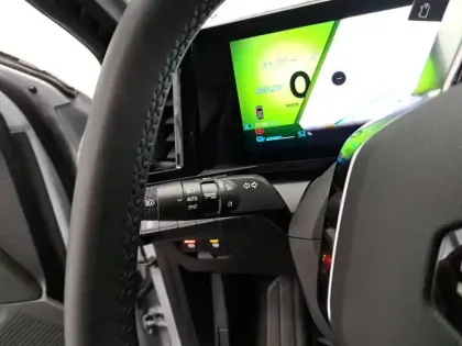 Photo 28 Renault Megane Gén. V (BCB) Ph1 Evo Techno 5