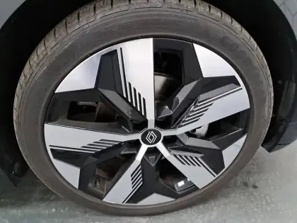 Photo 59 Renault Megane  E-Tech 220 ch autonomie confort GSR2