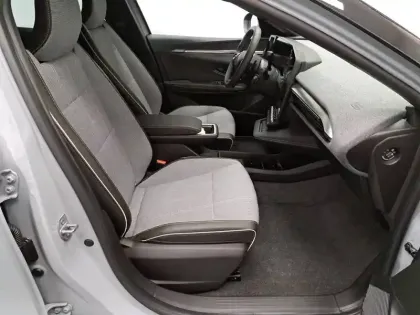 Photo 67 Renault Megane  E-Tech 220 ch autonomie confort GSR2