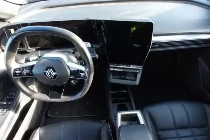 Photo 8 Renault Megane  E-Tech EV60 220 ch optimum charge