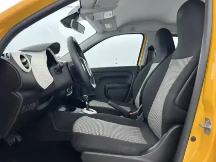 Photo 26 Renault Twingo  III Achat Intégral - 21