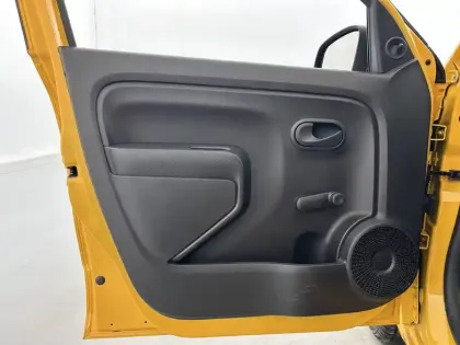 Photo 28 Renault Twingo  III Achat Intégral - 21