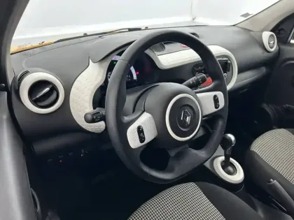 Photo 27 Renault Twingo  III Achat Intégral - 21