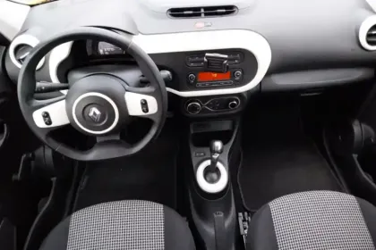 Photo 17 Renault Twingo  III Achat Intégral - 21