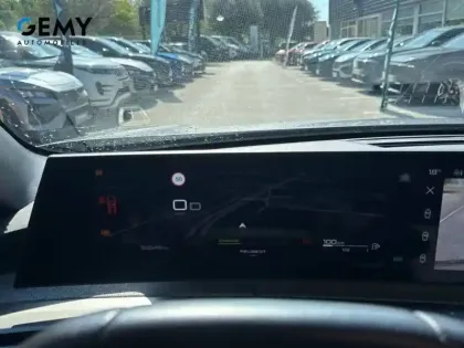 Photo 53 Peugeot 3008  Hybrid 136 e-DCS6