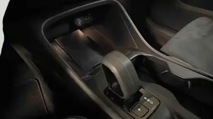 Photo 19 Volvo Xc40  B3 163 ch DCT7