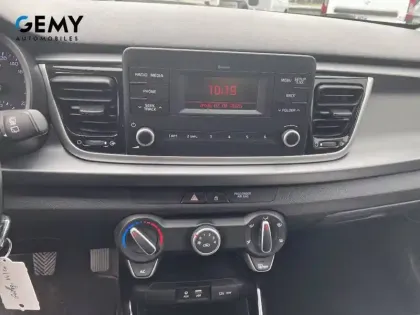 Photo 46 Kia Rio  1.2L 84 ch ISG