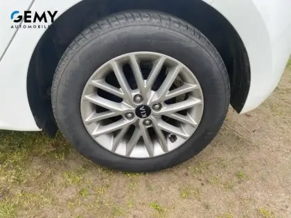 Photo 10 Kia Rio Gén. IV Ph1 Evo Active 5