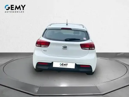 Photo 36 Kia Rio  1.2L 84 ch ISG