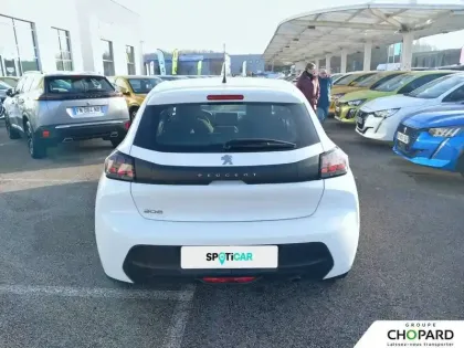 Photo 28 Peugeot 208  PureTech 75 S&S BVM5