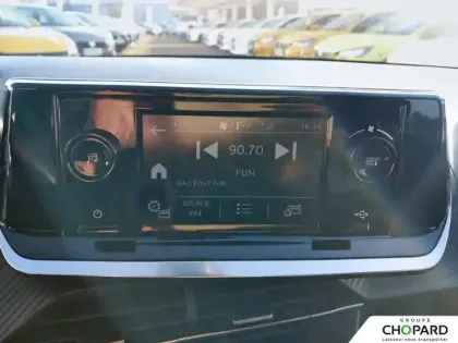 Photo 13 Peugeot 208  PureTech 75 S&S BVM5