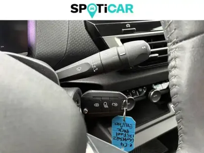 Photo 28 Citroën C4 e- 136 ch Automatique