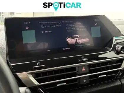 Photo 18 Citroën C4 e- 136 ch Automatique