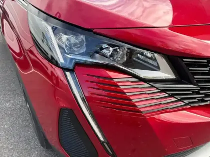 Photo 39 Peugeot 3008  Hybrid 225 e-EAT8