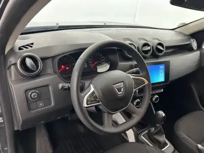 Photo 27 Dacia Duster  TCe 150 FAP 4x2 EDC