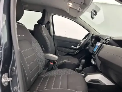 Photo 31 Dacia Duster  TCe 150 FAP 4x2 EDC