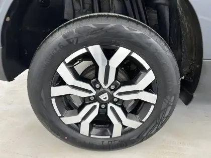 Photo 39 Dacia Duster  TCe 150 FAP 4x2 EDC