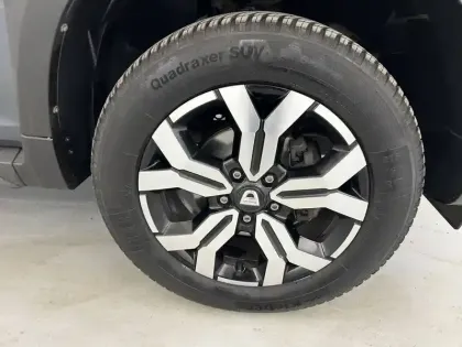 Photo 38 Dacia Duster  TCe 150 FAP 4x2 EDC