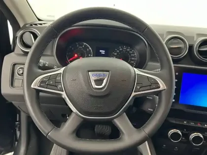 Photo 32 Dacia Duster  TCe 150 FAP 4x2 EDC