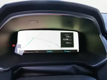 Photo 14 Renault Captur  E-Tech full hybrid 145 ch