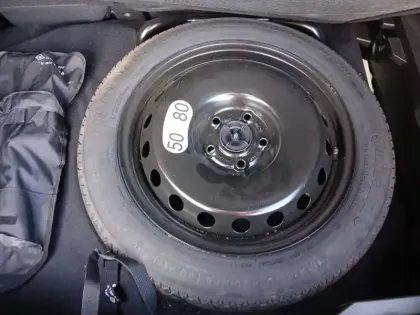 Photo 13 Renault Captur  E-Tech full hybrid 145 ch