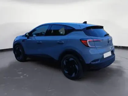 Photo 5 Renault Captur  E-Tech full hybrid 145 ch