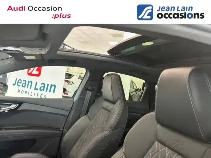 Photo 20 Audi Q4  e-tron Sportback 45 265 ch 82 kWh quattro