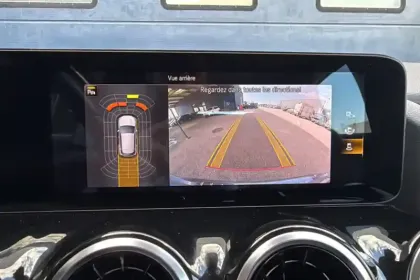 Photo 29 Mercedes GLA  180 7G-DCT