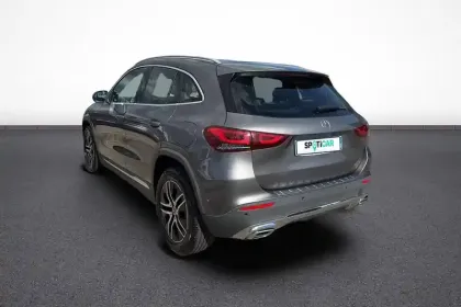 Photo 81 Mercedes GLA  180 7G-DCT