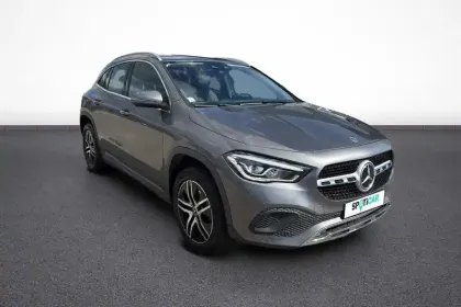 Photo 46 Mercedes GLA  180 7G-DCT