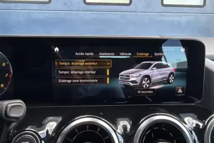 Photo 36 Mercedes GLA  180 7G-DCT