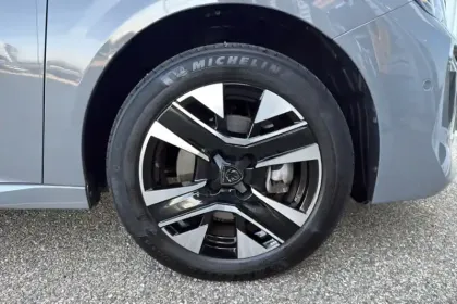 Photo 14 Peugeot 208 Gén. II Ph2 Allure 5