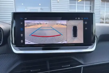 Photo 22 Peugeot 208 Gén. II Ph2 Allure 5