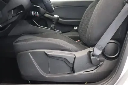 Photo 32 Renault Clio  TCe 90