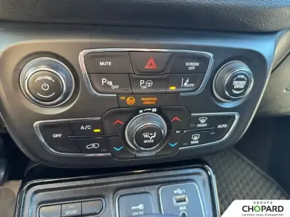 Photo 18 Jeep Compass  1.3 GSE T4 150 ch BVR6