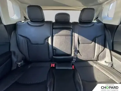 Photo 16 Jeep Compass  1.3 GSE T4 150 ch BVR6