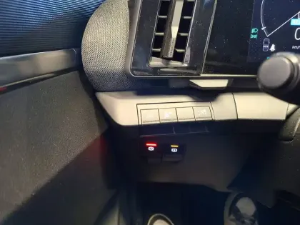 Photo 30 Renault Megane  E-Tech EV60 130ch super charge