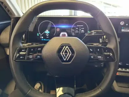 Photo 27 Renault Megane  E-Tech EV60 130ch super charge