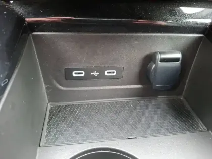 Photo 46 Renault Espace  E-Tech full hybrid 200 GSR2