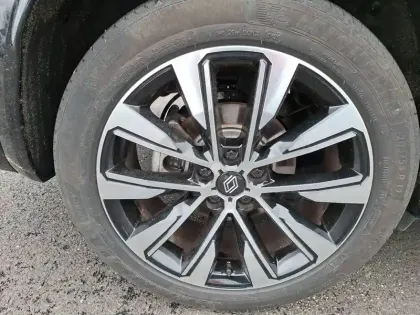 Photo 12 Renault Espace  E-Tech full hybrid 200 GSR2