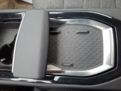 Photo 47 Renault Espace  E-Tech full hybrid 200 GSR2