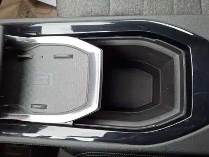 Photo 48 Renault Espace  E-Tech full hybrid 200 GSR2