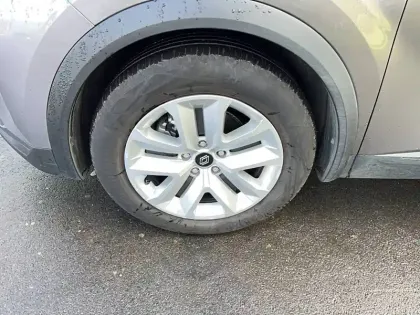 Photo 68 Renault Captur  E-Tech full hybrid 145 ch