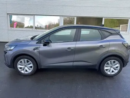 Photo 55 Renault Captur  E-Tech full hybrid 145 ch